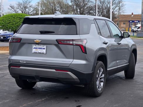 Used 2025 Chevrolet Equinox LT image 12