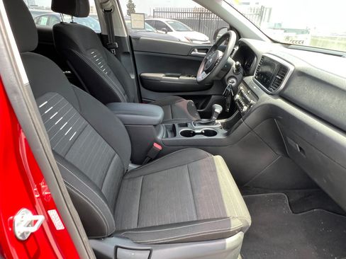 Used 2020 Kia Sportage LX w/ LX Popular Package FWD image 17