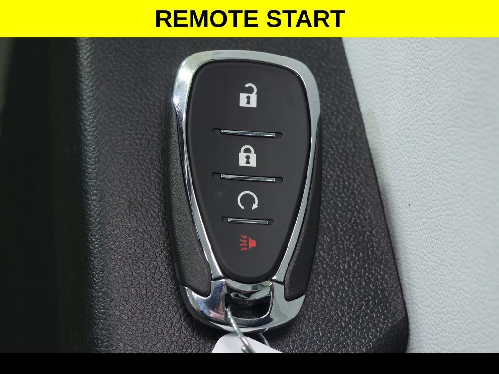 Used 2025 Chevrolet Trax LT w/ Driver Confidence Package FWD image 10