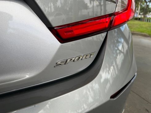 Used 2020 Honda Accord Sport image 16