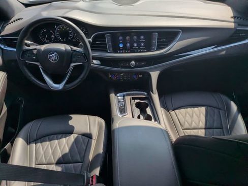 Used 2023 Buick Enclave Avenir w/ Avenir Technology Package AWD/4WD image 33