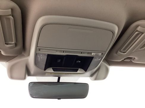 Used 2021 Subaru Forester AWD/4WD image 17