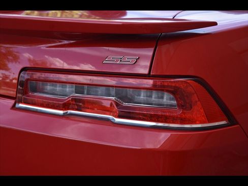 Used 2015 Chevrolet Camaro SS w/ RS Package RWD image 53