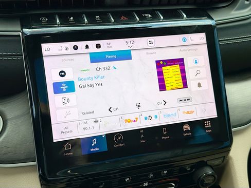 Used 2022 Jeep Grand Cherokee Limited w/ Luxury Tech Group II image 32