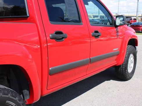 Used 2006 Isuzu i-350 LS image 43