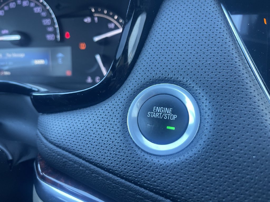 Used 2019 Cadillac XT5 Luxury FWD image 14