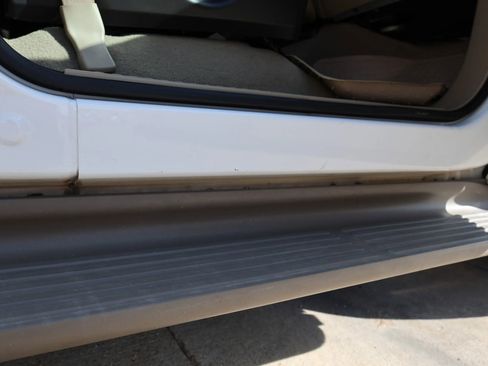 Used 2005 Ford Excursion Eddie Bauer image 42