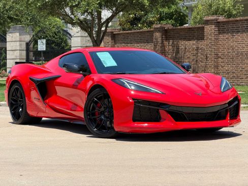 Used 2023 Chevrolet Corvette Z06 w/ Battery Protection Package RWD image 1