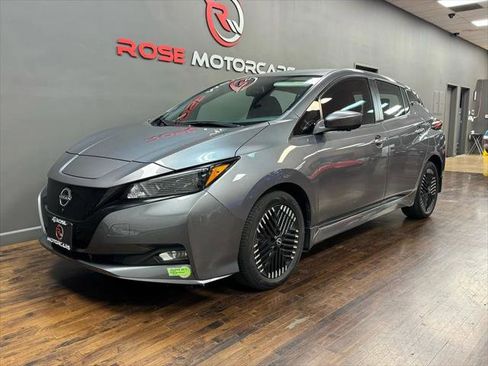 Used 2023 Nissan Leaf SV Plus image 1