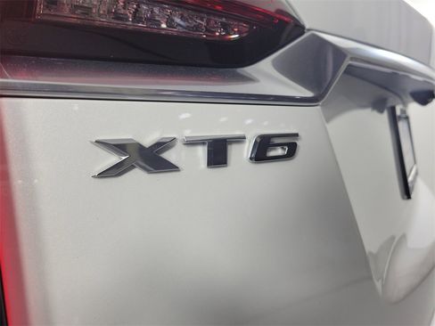Certified 2023 Cadillac XT6 Premium Luxury w/ Technology Package image 6