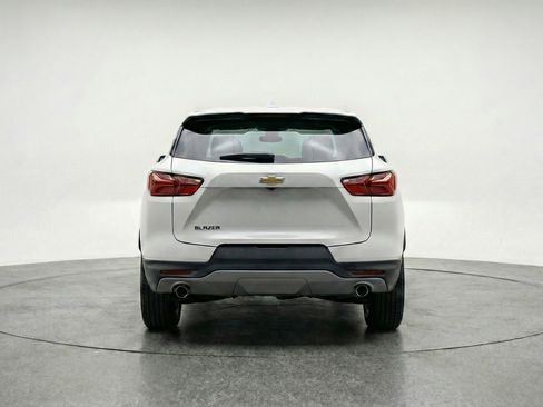 Used 2025 Chevrolet Blazer LT FWD image 7