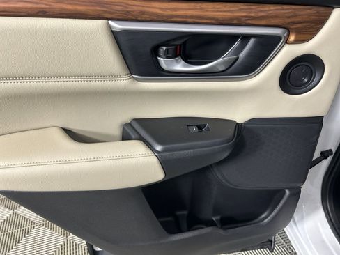 Used 2021 Honda CR-V EX-L image 14