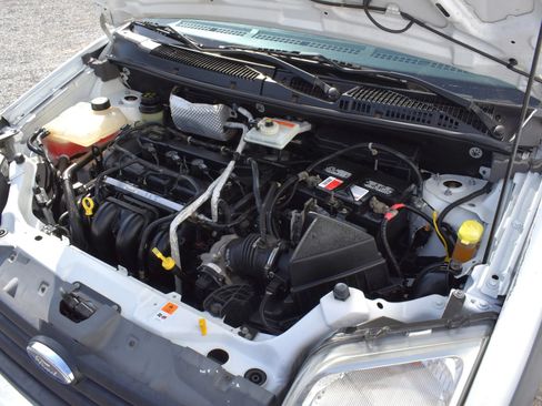 Used 2011 Ford Transit Connect XL FWD image 37