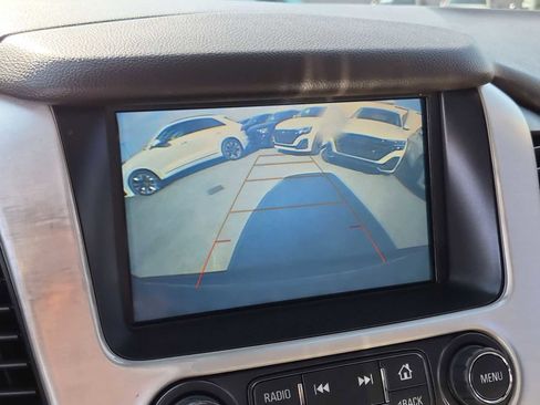 Used 2019 GMC Yukon XL SLT w/ Premium Edition image 24