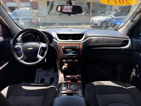 Used 2013 Chevrolet Traverse LT w/ All-Star Edition FWD image 38