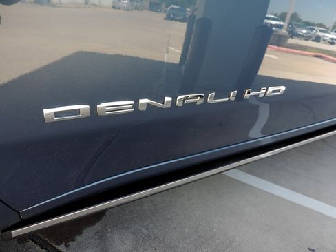 Certified 2024 GMC Sierra 3500 Denali Ultimate AWD/4WD image 13