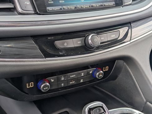 Used 2018 Buick Enclave Essence w/ Trailering Package image 29