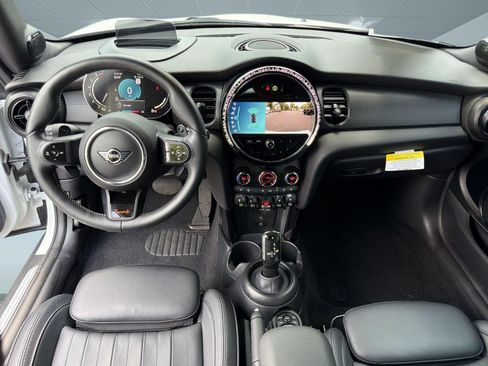 Used 2024 MINI Cooper S w/ Seaside Edition FWD image 25