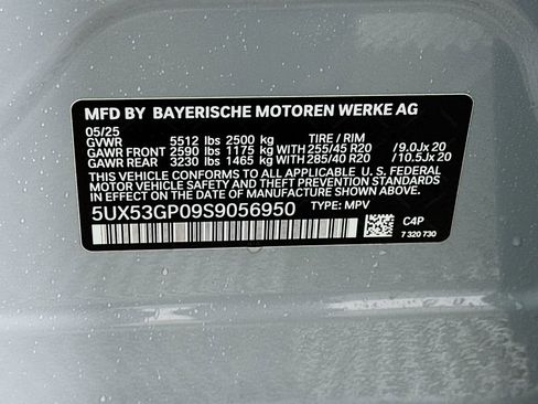 Used 2025 BMW X3 xDrive30i w/ Premium Package image 31