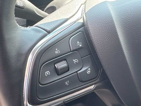 Used 2024 Buick Encore GX Avenir w/ Avenir Technology Package AWD/4WD image 30