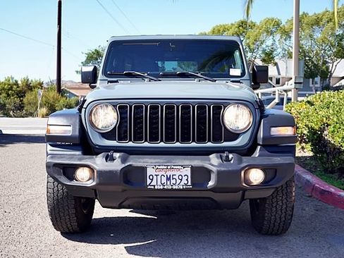 Used 2024 Jeep Wrangler Unlimited Sport AWD/4WD image 5