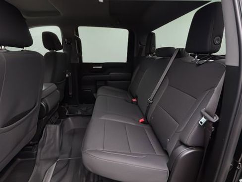 Certified 2024 Chevrolet Silverado 2500 Custom w/ Custom Convenience Package image 19