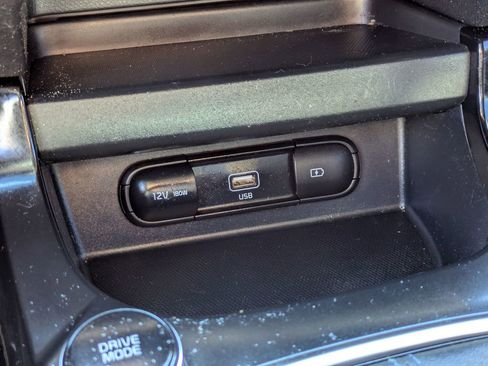 Used 2023 Kia Seltos S image 25