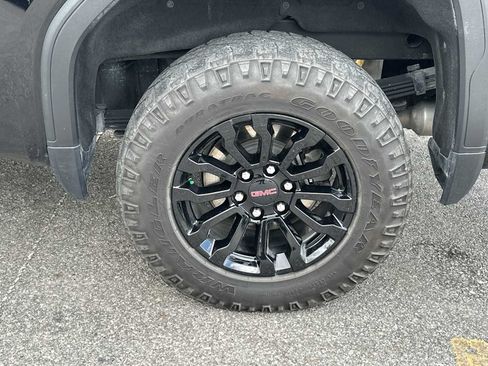 Certified 2023 GMC Sierra 1500 AT4X AWD/4WD image 12