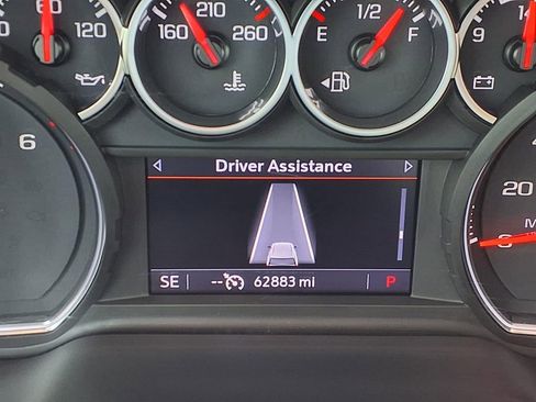 Used 2021 Chevrolet Suburban LS image 19