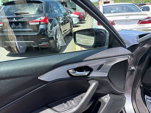 Used 2023 Acura TLX FWD image 17
