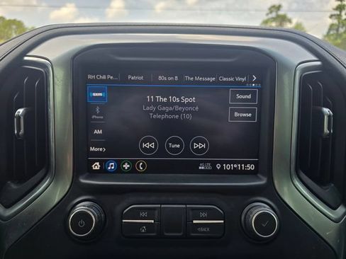 Used 2021 Chevrolet Silverado 1500 RST AWD/4WD image 19