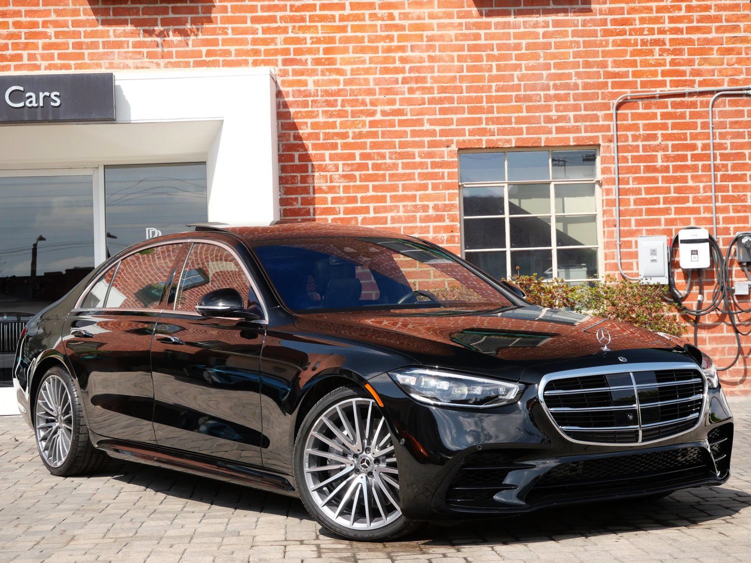 Used 2022 Mercedes-Benz S 580 4MATIC Sedan image 1