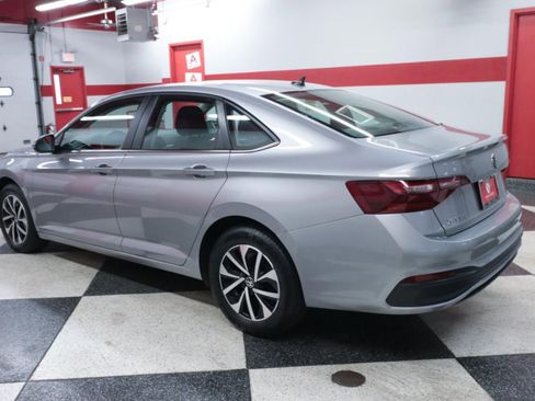 Used 2024 Volkswagen Jetta S image 6