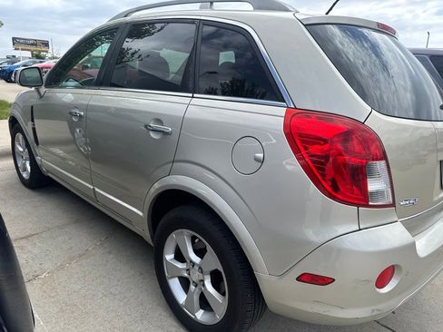 Used 2014 Chevrolet Captiva Sport LTZ FWD image 2