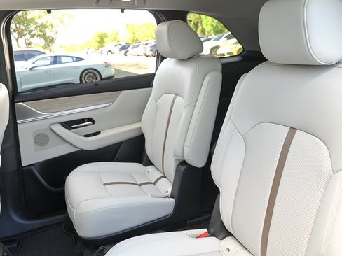 Certified 2024 MAZDA CX-90 Plug-In Hybrid w/ Premium Plus image 16