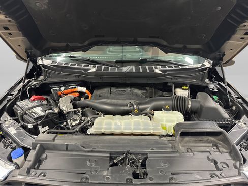 Used 2021 Ford F150 Lariat w/ Equipment Group 502A High image 11