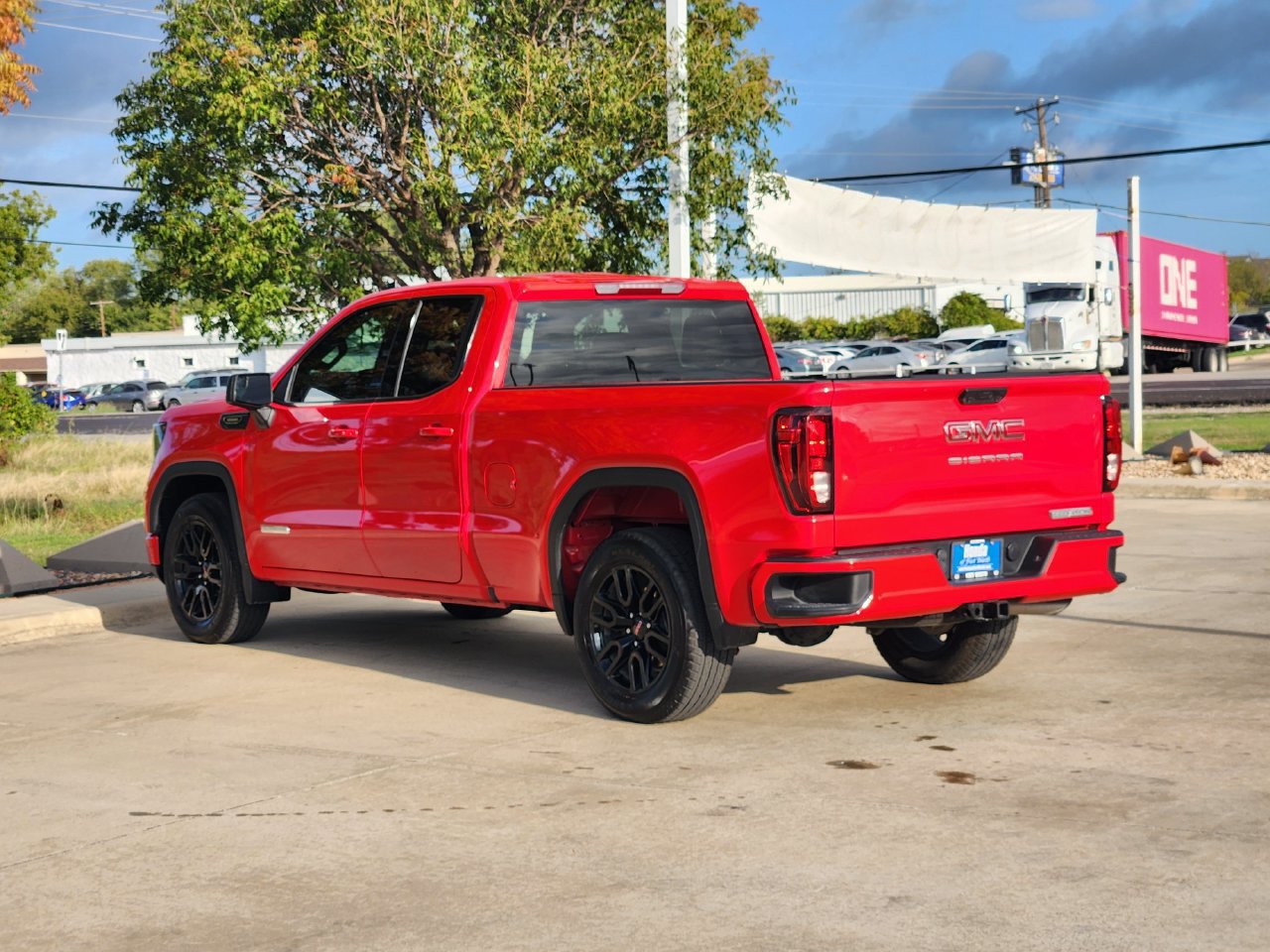 Used 2026 GMC Sierra 1500 Elevation RWD image 7
