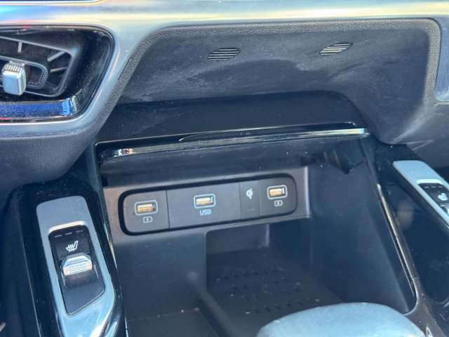 Used 2022 Kia Sorento SX FWD image 18