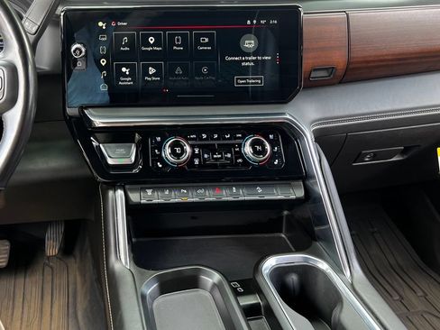 Used 2025 GMC Sierra 2500 Denali Ultimate AWD/4WD image 33