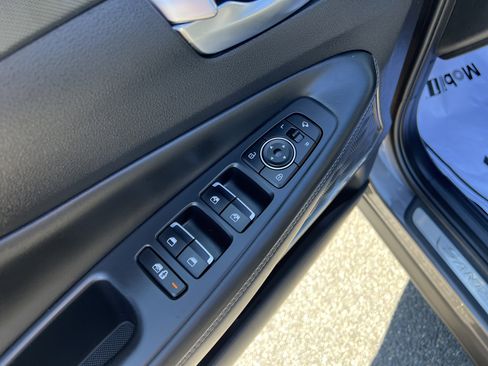 Used 2023 Hyundai Santa Fe Limited image 20