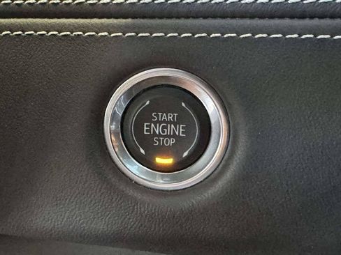 Used 2025 Cadillac Escalade V w/ LPO, ONYX Package AWD/4WD image 11