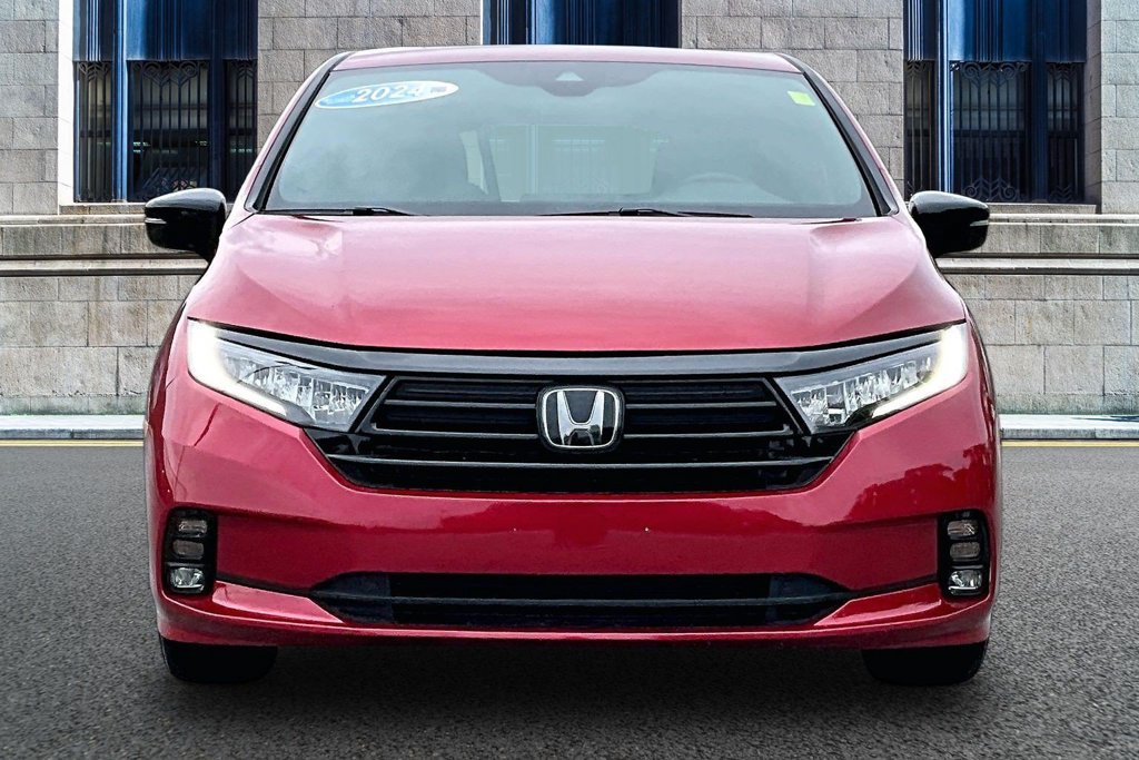 Used 2024 Honda Odyssey Sport image 3