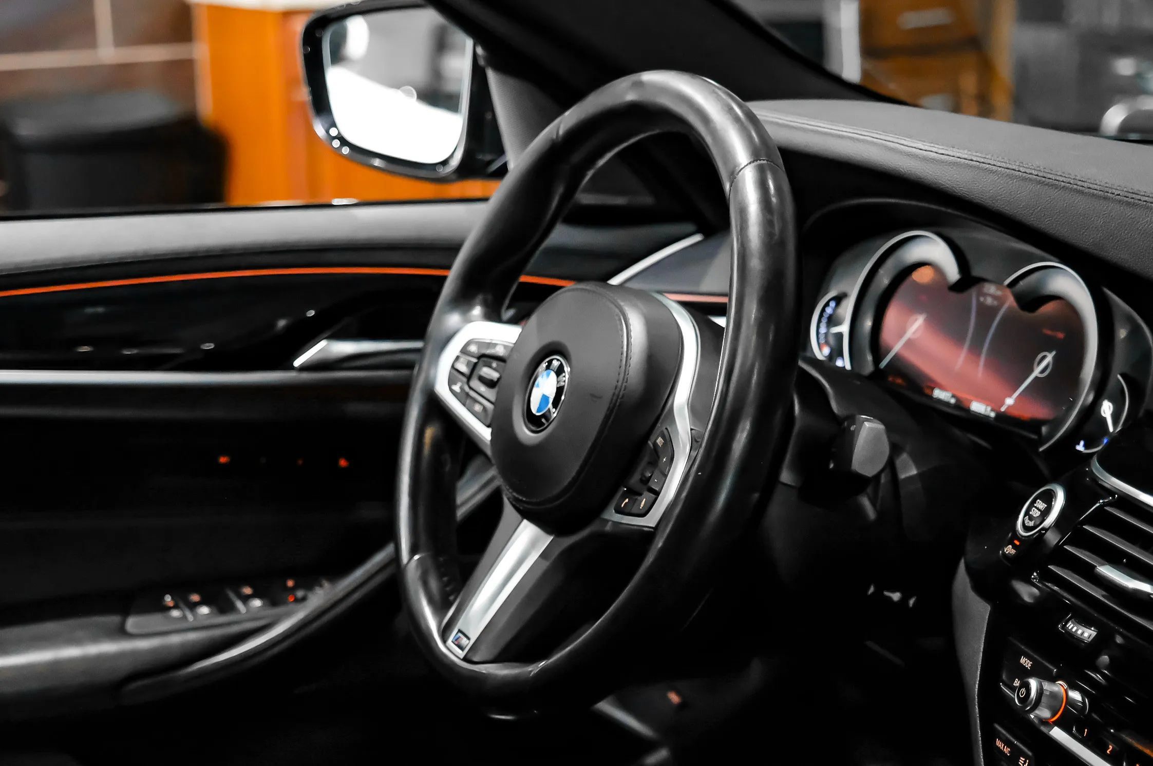 Used 2017 BMW 540i RWD image 13