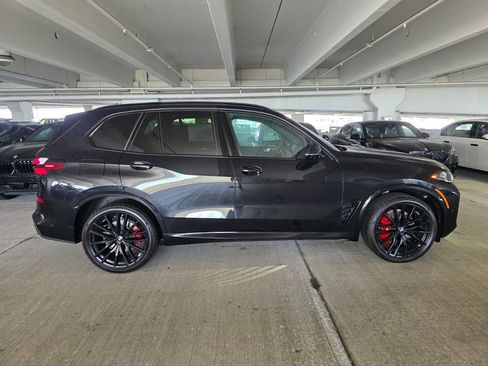 New 2026 BMW X5 sDrive40i w/ M Sport Package RWD image 3