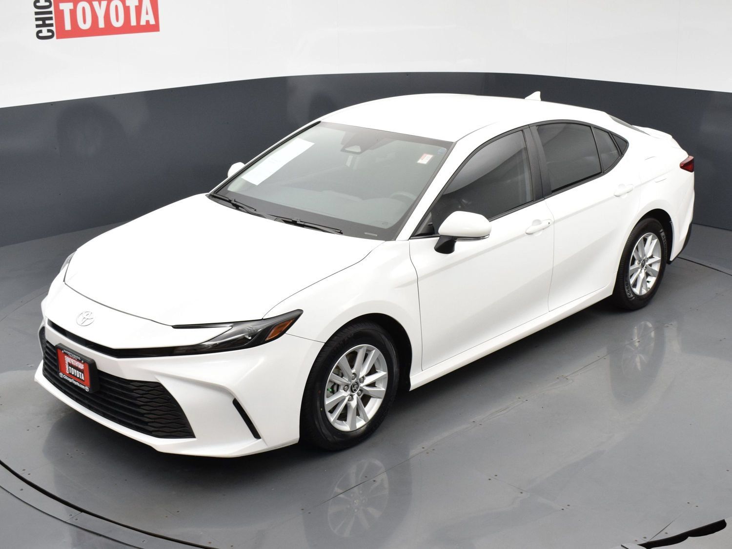 Used 2025 Toyota Camry LE w/ Convenience Package FWD image 25