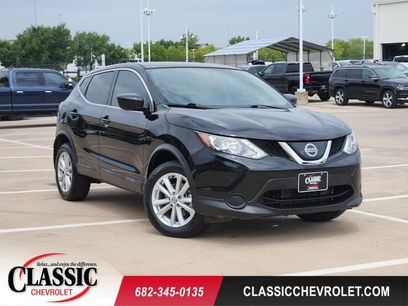 Used 2019 Nissan Rogue Sport S w/ Appearance Package