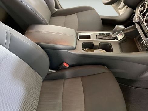 Used 2024 Nissan Sentra SV FWD image 44