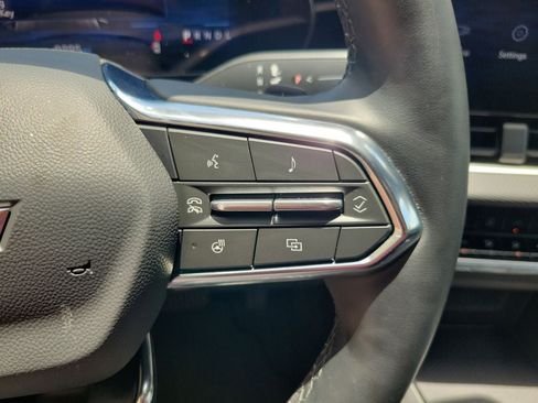 Used 2026 Chevrolet Equinox LT FWD image 19