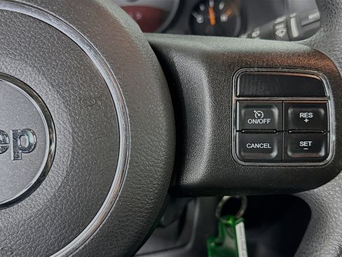 Used 2016 Jeep Compass Sport w/ Power Value Group image 14