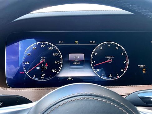 Used 2020 Mercedes-Benz S 560 Sedan image 23